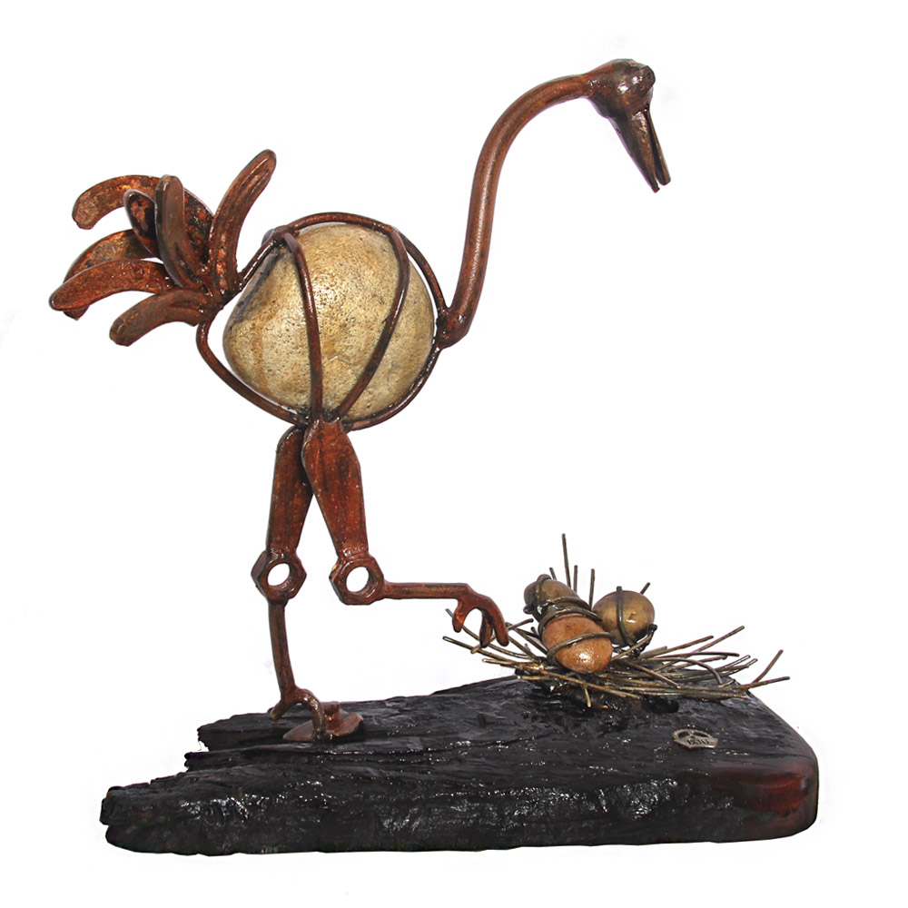 ostrich with nest metal sculpture_01